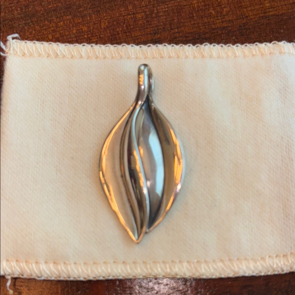 James Avery Duo Leaf Pendant